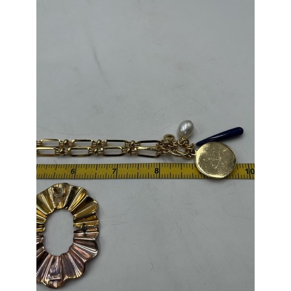 J. Crew Gold Scorpion Scorpio
Pendant Charm Nautical Gold Tone Link Necklace - Picture 11 of 12